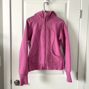 LULULEMON / PINK SCUBA HOODIE